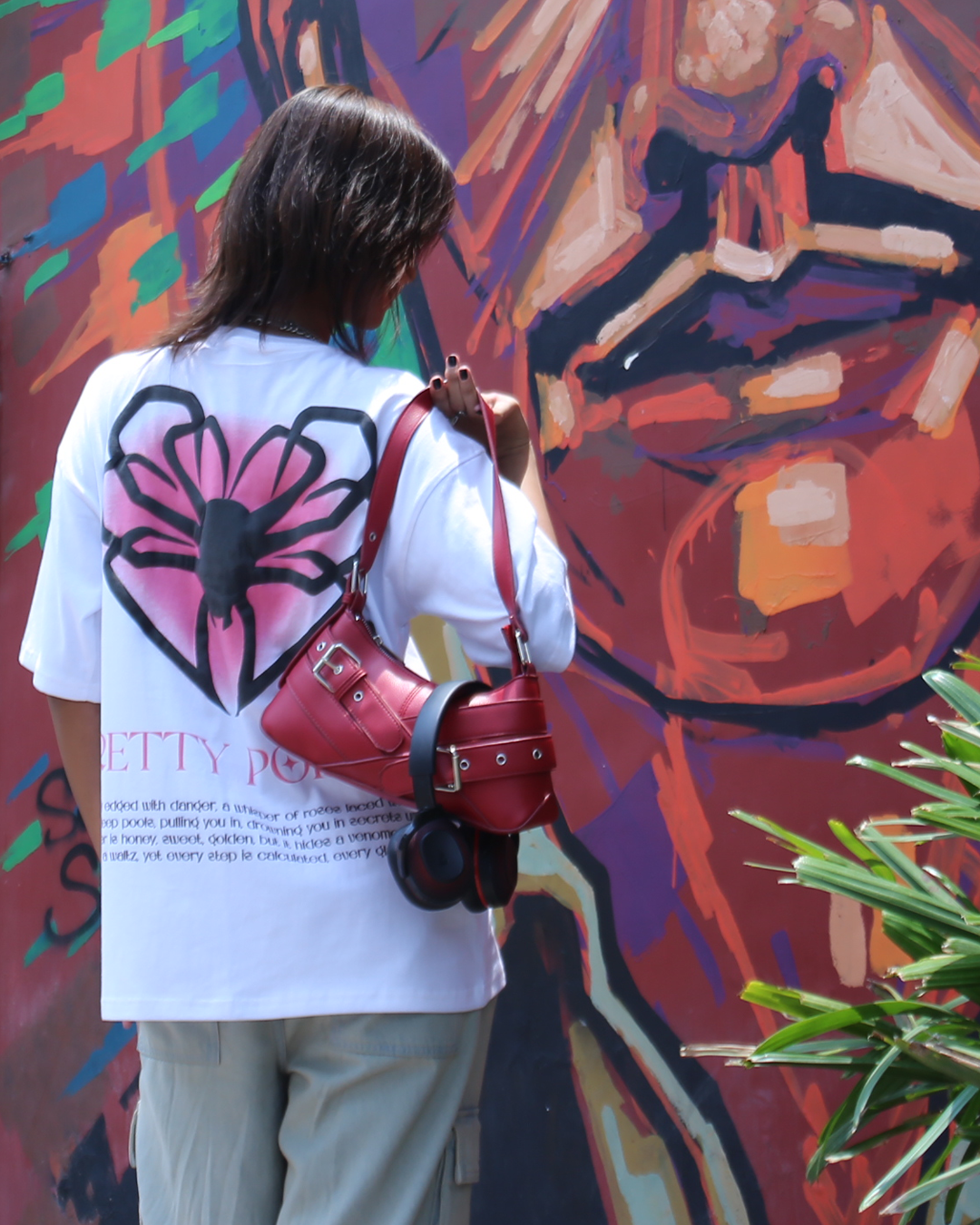 Pretty Poison Oversized T-shirt